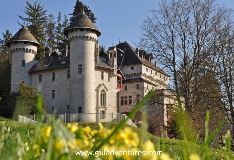 French Chateau la Peyrousse